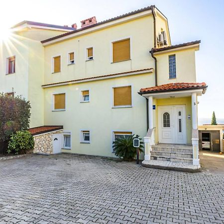 Apartment Sandro Цриквеница Экстерьер фото